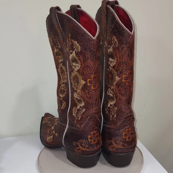 Embroidered Brown Western Boots - Picture 8 of 9